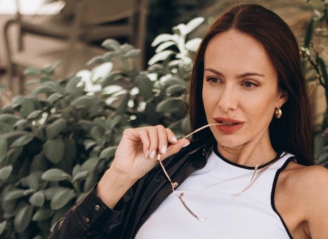 Христина Остапчук згадала про свою модельну кар'єру та показала себе у 18 років