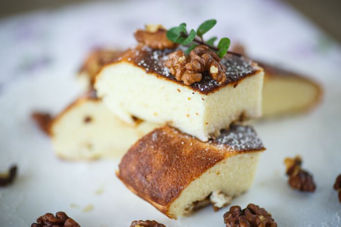 mannik-na-kefiri-klasichnij-recept-3ce72e2-9499762-jpg