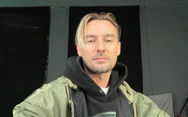 Алан Бадоєв зворушив спогадами про покійну маму: "Моє перше відчуття краси"