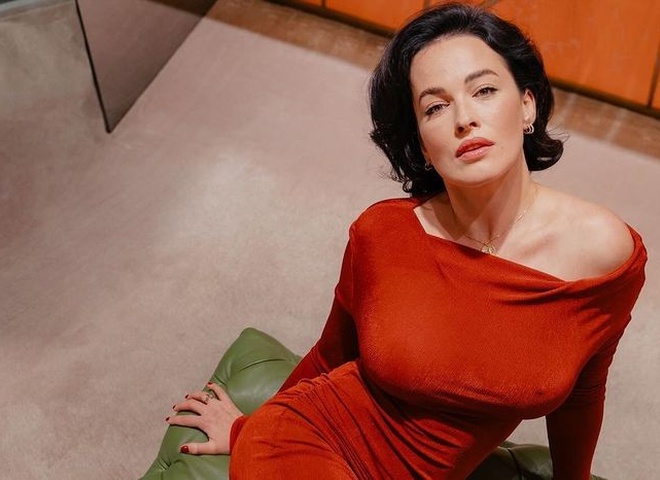 astafyeva-ziznalasja-hto-pridumav-yij-obraz-seksualnogo-ta-hizhogo-divchiska-4309423-4108463-jpg