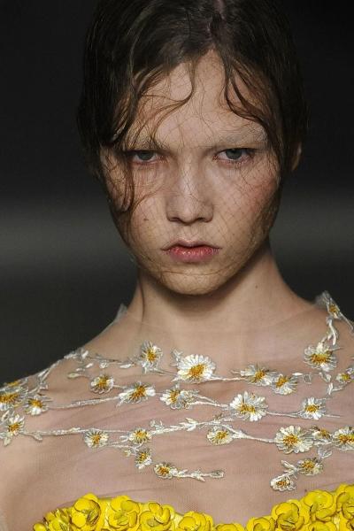Б'юті-образи Alexander McQueen, які змінювали погляд на красу