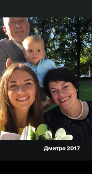 Дружина Григорія Решетніка показала свого тата та його брата-близнюка й ніжно привітала їх зі святом