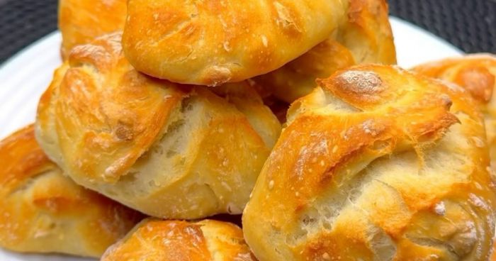 Хрусткі булочки до сніданку