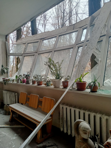 Російська ракета зруйнувала будівлю, де проходили знімання серіалу для "1+1 Україна"