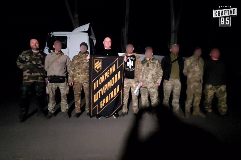 Євген Кошовий показався на передовій і доправив допомогу нашим бійцям від "кварталівців"