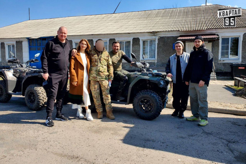 Євген Кошовий показався на передовій і доправив допомогу нашим бійцям від "кварталівців"