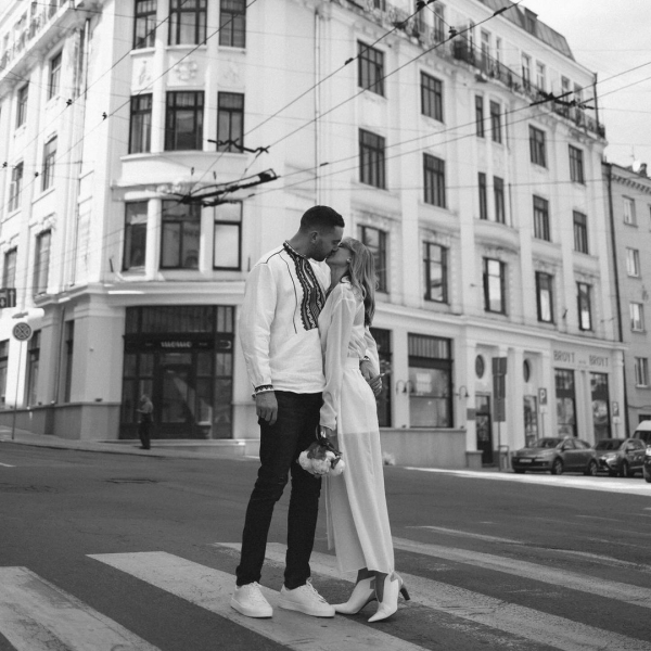 37-річна Ірина Сопонару вперше вийшла заміж і показала фото зі свого весілля