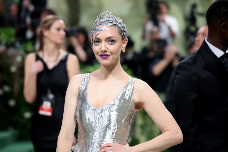 Макіяж Аманди Сейфрід для Met Gala 2024: як створювався