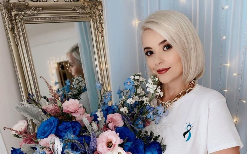Міка Ньютон замилувала фото з чоловіком-красенем і похизувалася, як вони відпочивають у Лас-Вегасі