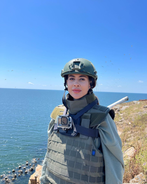 Раміна розповіла про болісну втрату друга на передовій: "Емоції досі не повернулися"