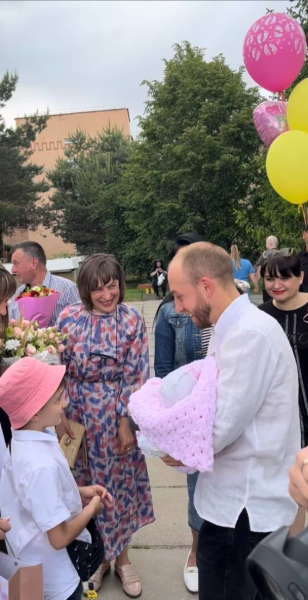 Відома українська блогерка вперше стала мамою і розчулила кадрами з виписування