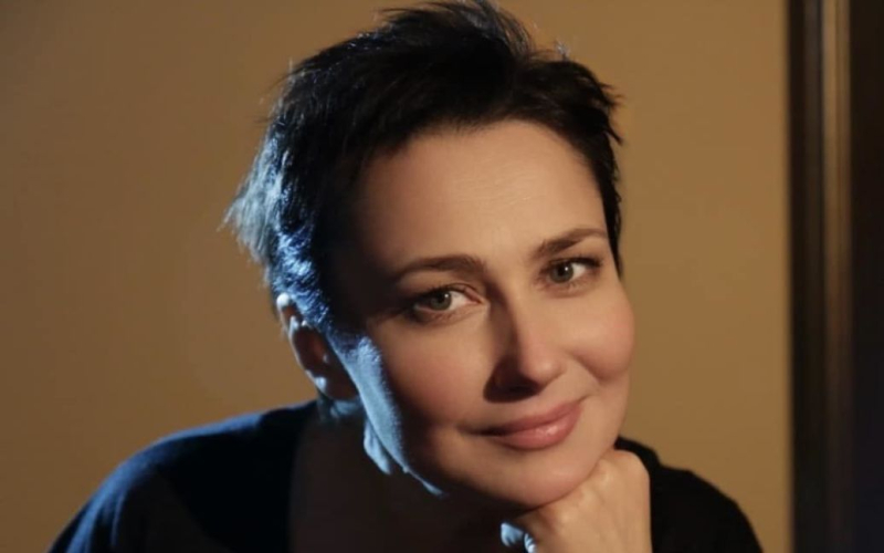 Невпізнанна Олена Мозгова приголомшила, який вигляд мала 35 років тому