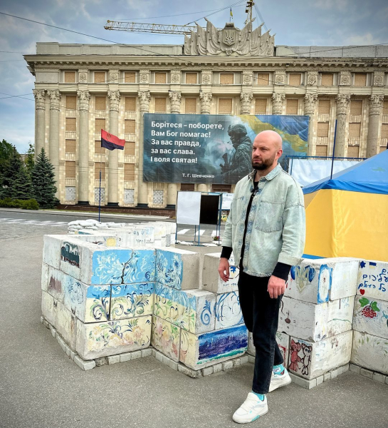 Відомий український ведучий розповів про візит до ТЦК і чому йому не вдалося оновити дані