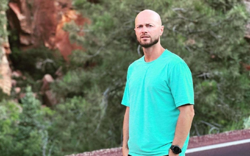 Влад Яма чесно зізнався, чим заробляє на життя в Америці після виїзду з України
