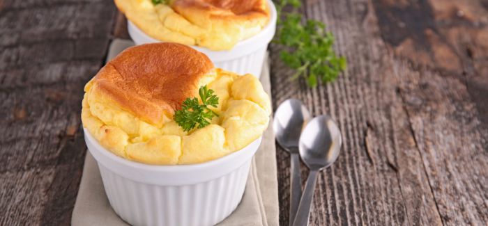 Макарони з сиром, запечені у формах для мафінів