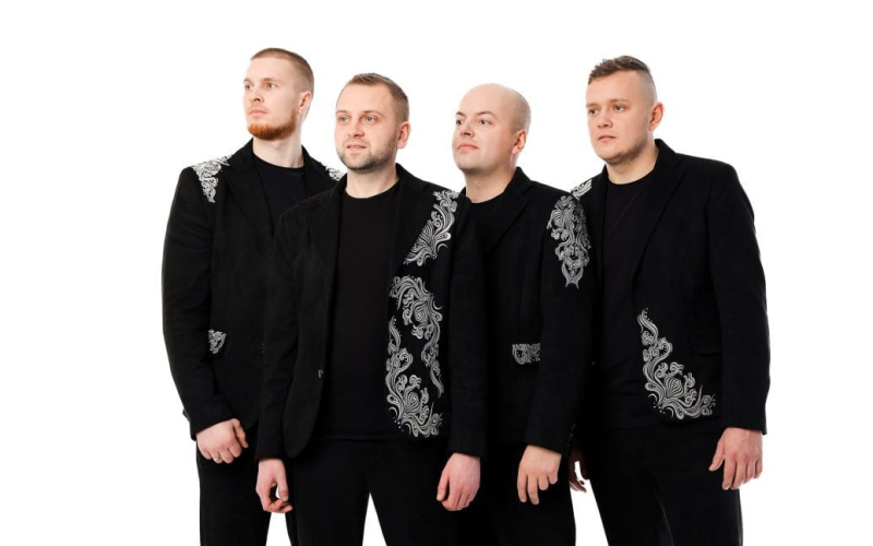 Учасникам українського гурту вручили повістки просто під час їхнього виступу: де воюватимуть артисти