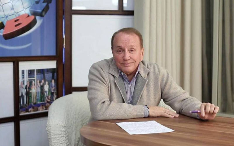 Помер ведучий КВК Олександр Масляков, який підтримував вторгнення РФ в Україну