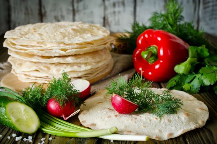 Домашній лаваш з цільнозернового борошна