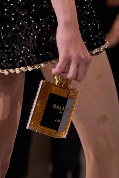 Краса перемагає: beauty-засоби &mdash; головні герої Balmain весна-літо 2025