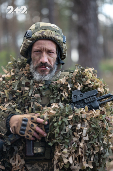 Відомий український актор вперше розповів про трагедію в родині та про свій похід до ТЦК