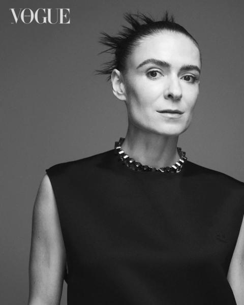 Вперше в історії: докторка наук прикрасила обкладинку Vogue UA Beauty