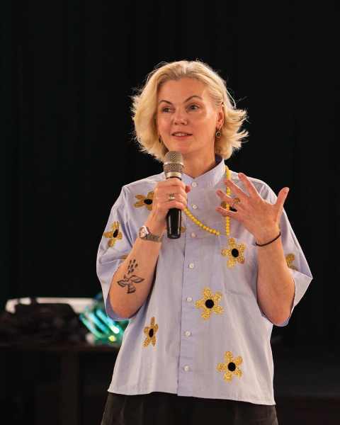 50-річна дружина Андрія Садового приголомшила молодим виглядом і розкрила секрет