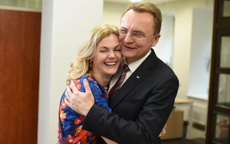 Дружина Садового похизувалася інтер'єром їхнього розкішного будинку у Львові на 660 квадратів