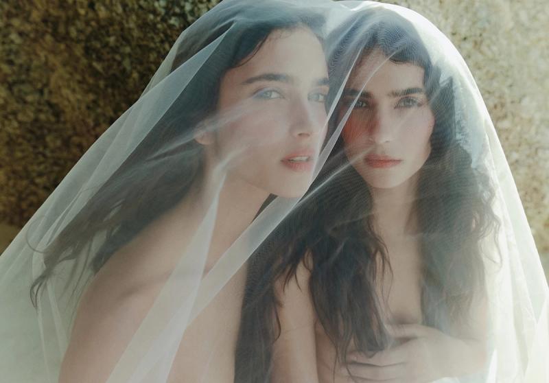 Куди приводять мрії: нестримний ескапізм та краєвиди Кейптауну у новому зніманні Vogue