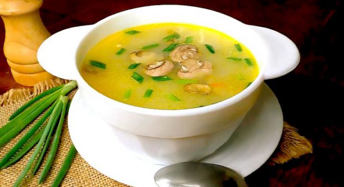 Простий рецепт курячого супу з макаронами
