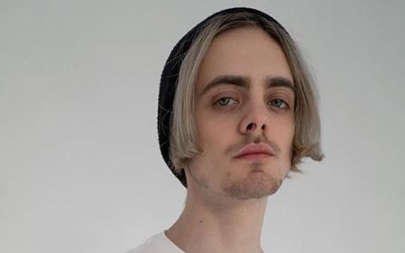 Скандальному українському співаку на 10 років заборонили в'їзд до Євросоюзу