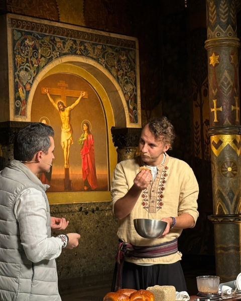 Євген Клопотенко вскочив у скандал через знімання проєкту про їжу в Лаврі: кухар відповів на критику
