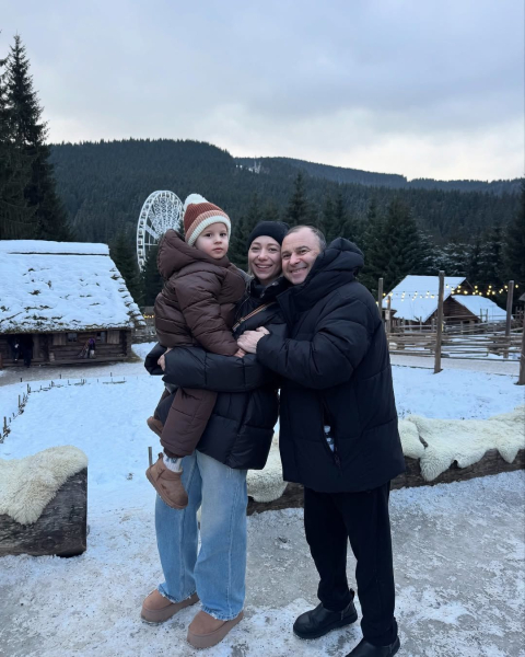 Дружина Віктора Павліка влаштувала публічну сварку з його колишньою: "Не даю спокою людині"