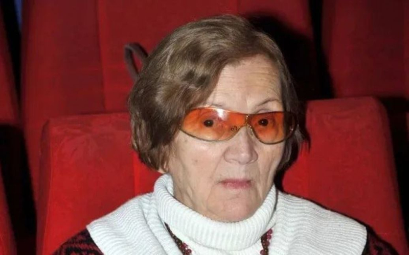 Померла акторка із фільму "Службовий роман", яка 2022 року в Росії намагалася скоїти самогубство