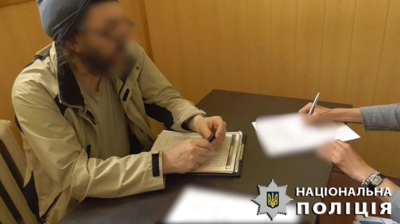 Відомого зіркового фотографа після підозри в педофілії садять за ґрати на понад 12 років