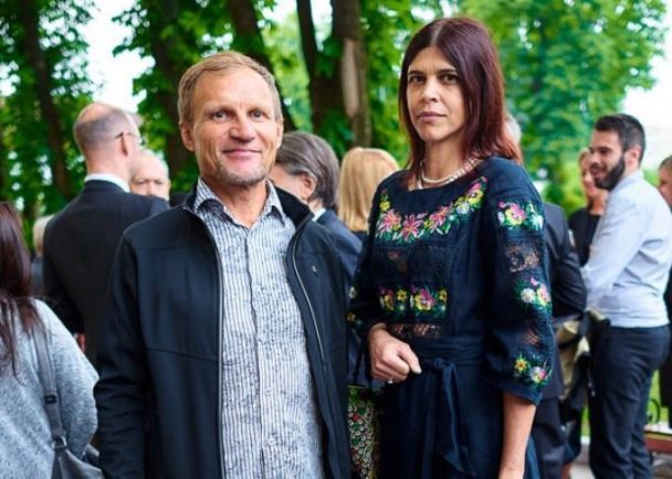 Олег Скрипка відверто розповів про сварки з дружиною і зізнався, чим займаються його четверо дітей