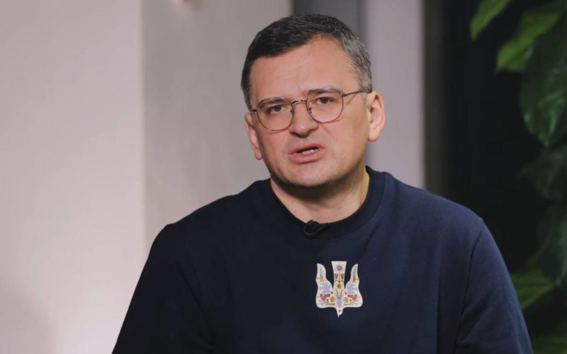 Дмитро Кулеба висловився про спілкування з колишньою та як вони виховують дітей після розлучення