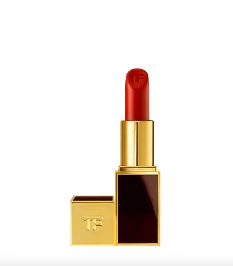 Поради візажистки: чуттєві червоні вуста як на показі Tom Ford