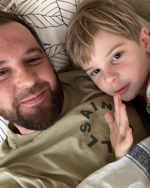 Соліст "Без Обмежень" Танчинець показав сина-копію від ексдружини і ніжно привітав його з 7-річчям