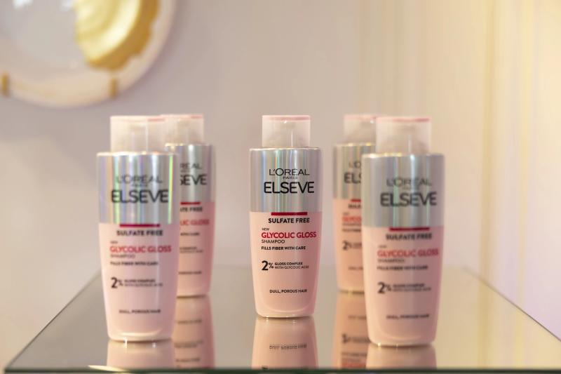 Ще більше сяйва від L&rsquo;Or&eacute;al Paris: оновлення лінійки Elseve Glycolic Gloss та фарби Casting Creme Gloss