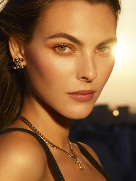 CHANEL Les Beiges Golden Hour: нова колекція, натхненна променями сонця що заходить