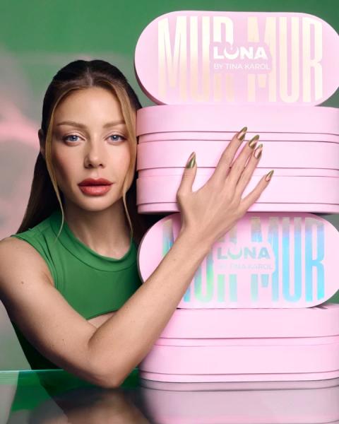 Тіна Кароль випустила колекцію гель-лаків у колаборації з брендом LUNAmoon