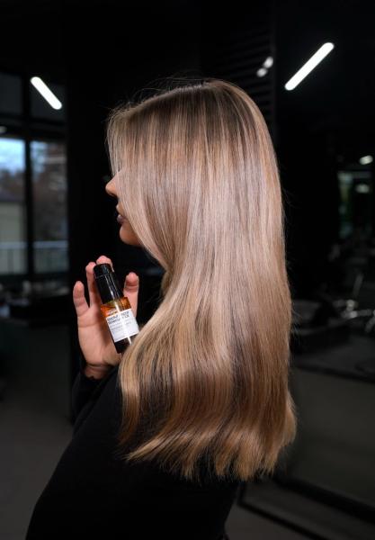 Новий етап у науковому догляді за волоссям: двофазна олійка Absolut Repair Molecular L&rsquo;Or&eacute;al Professionnel