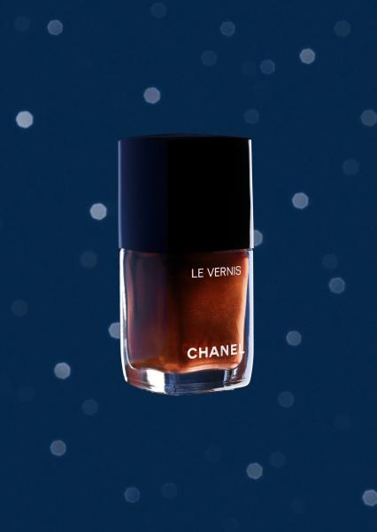 CHANEL Holiday 2025: зоряна святкова колекція макіяжу
