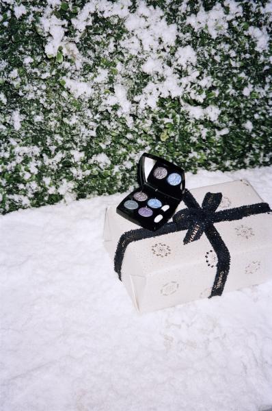 CHANEL Holiday 2025: зоряна святкова колекція макіяжу