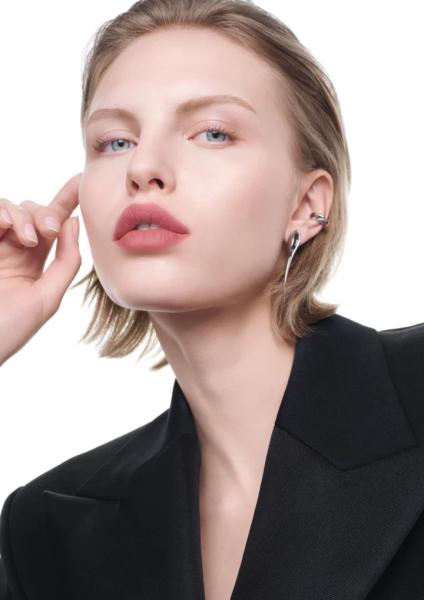 Найсексуальніша помада року. Vogue UA Beauty Advent, День 12