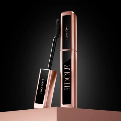 Туш, що витримає найдовшу вечірку. Vogue UA Beauty Advent, День 21