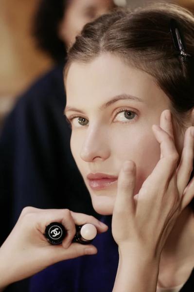 Як повторити б&rsquo;юті-образи з нью-йоркського показу Chanel