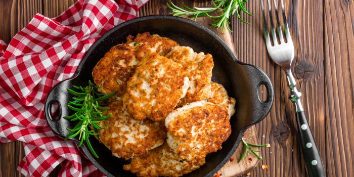 Котлети із запеченої курки &mdash; рецепт