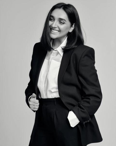 VOGUE UA To Do List: пункт №7. Відновити посмішку