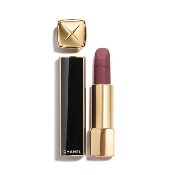 CHANEL оновлює культову Rouge Allure Velvet: оксамитовий фініш, що змінює уявлення про матову помаду